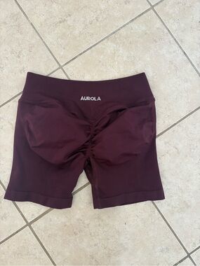 Aurola gym shorts